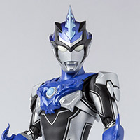 ウルトラマンブル アクア